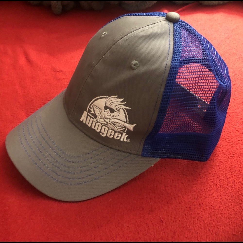 NWT Autogeek Trucker Hat